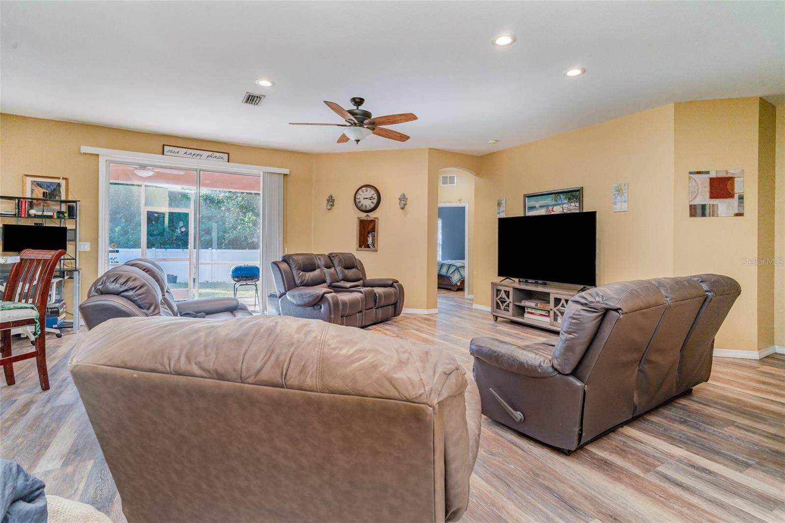 249 FERDON CIRCLE, Port Charlotte, FL 33954 249 FERDON CIRCLE, Port Charlotte, FL 33954