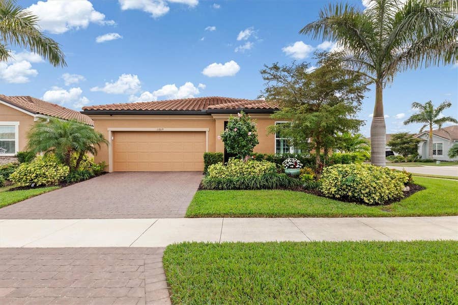 Property photo for 11819 SISTINE LANE, Venice, FL