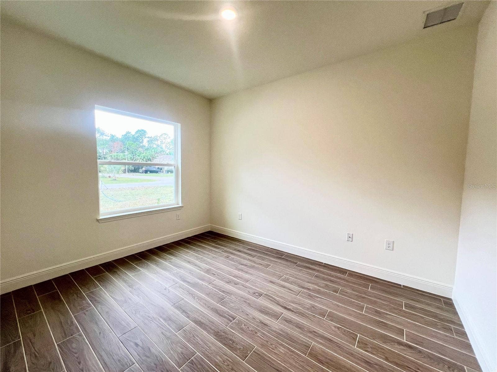 1 SEA FLOWER PATH, Palm Coast, FL 32164 1 SEA FLOWER PATH, Palm Coast, FL 32164