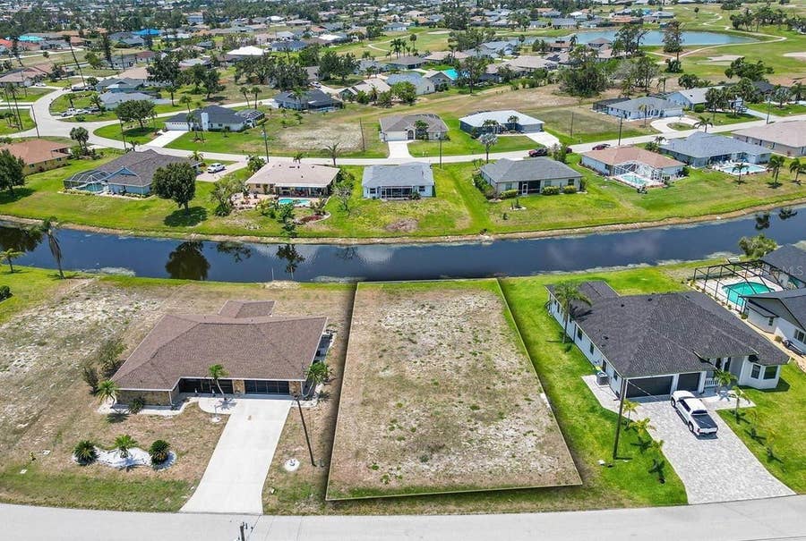 Property photo for 168 MARK TWAIN LANE, Rotonda West, FL