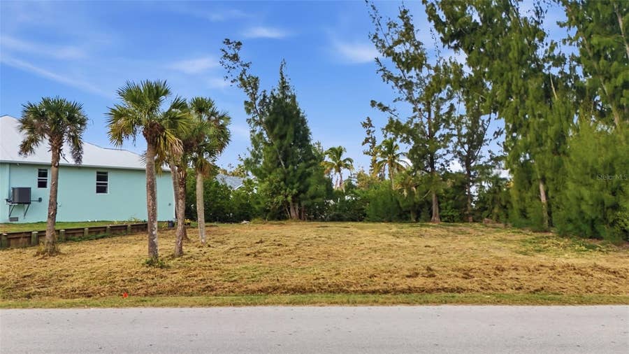 Property photo for 3925 MAGNOLIA WAY, Punta Gorda, FL