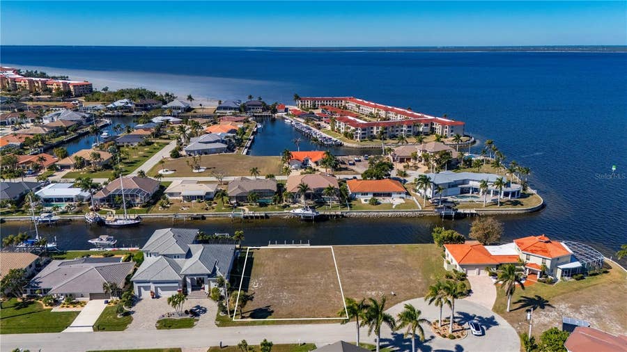 Property photo for 7 TROPICANA DRIVE, Punta Gorda, FL