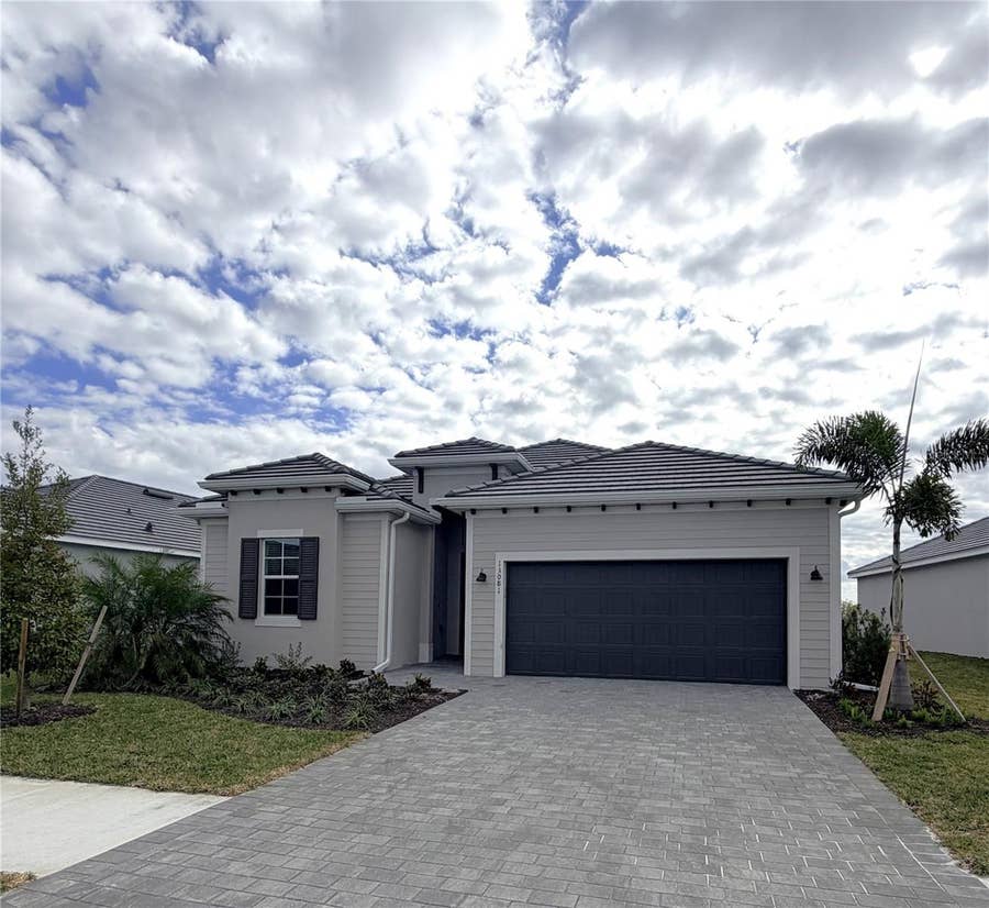 Property photo for 13081 TULUM LOOP, Venice, FL