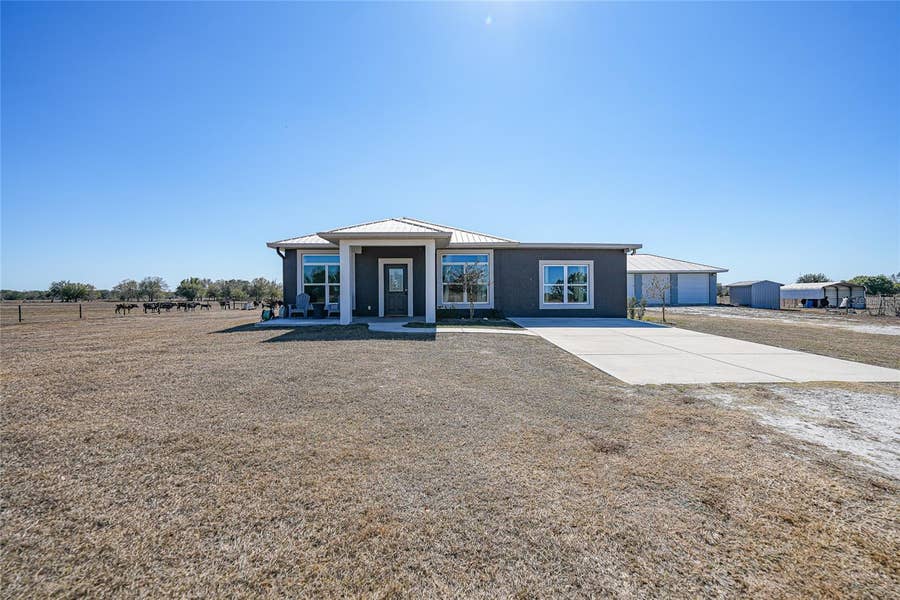 Property photo for 2481 NE FAYE TERRACE, Arcadia, FL