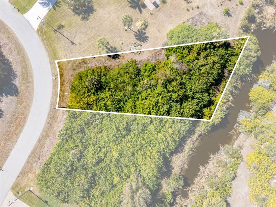 Property photo for 132 CREVALLE ROAD, Rotonda West, FL