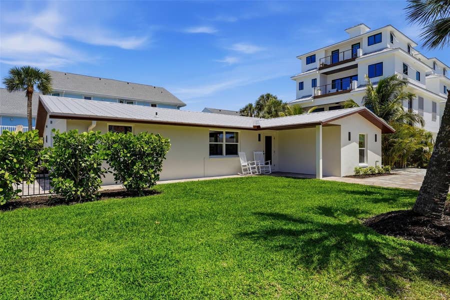 Property photo for 120 STANFORD DRIVE, Englewood, FL