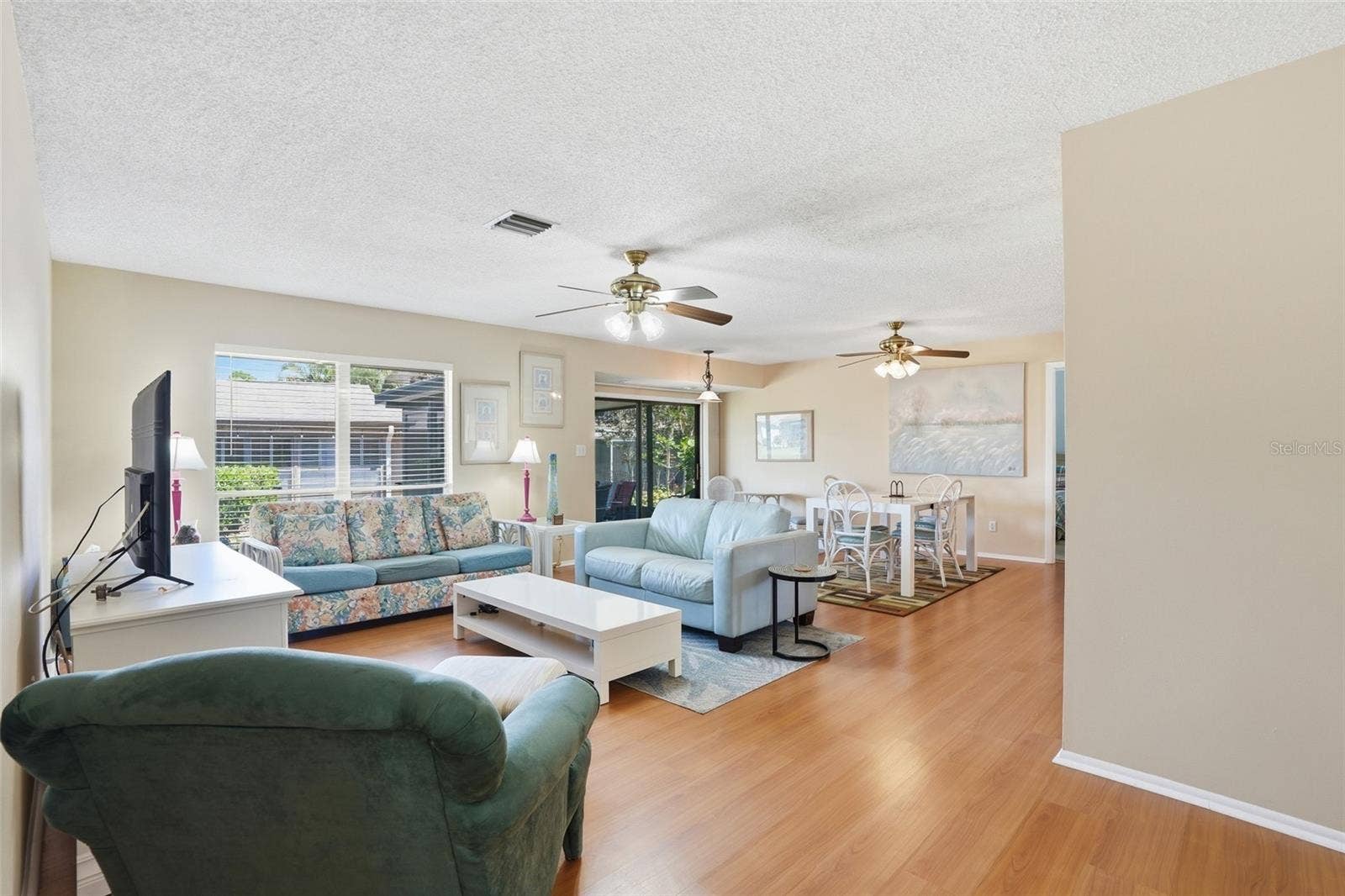4289 ISLAND CIRCLE, #1, Fort Myers, FL 33919 4289 ISLAND CIRCLE, #1, Fort Myers, FL 33919