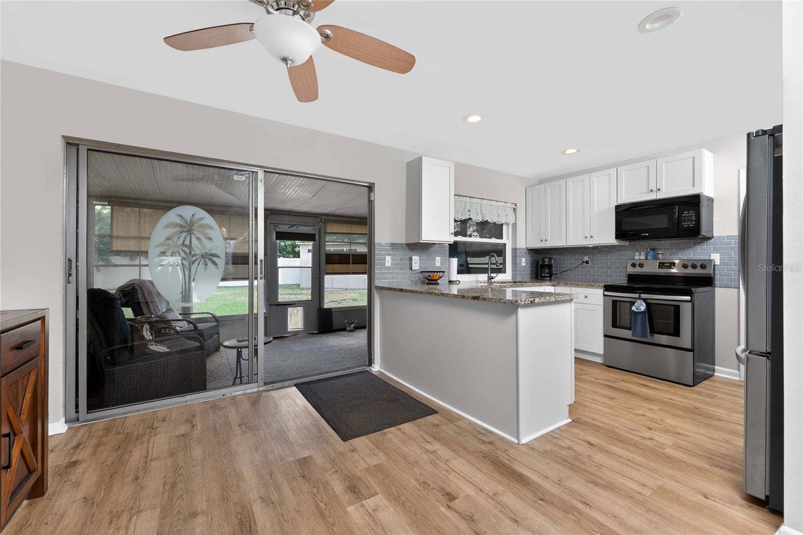 557 MAGNOLIA AVENUE NW, Port Charlotte, FL 33952