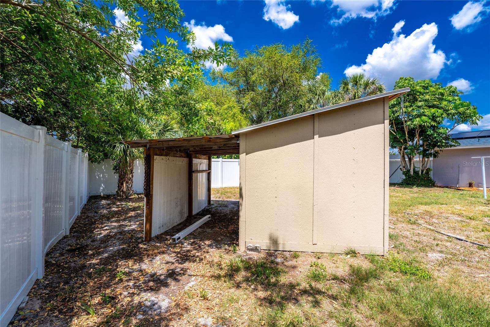 557 MAGNOLIA AVENUE NW, Port Charlotte, FL 33952