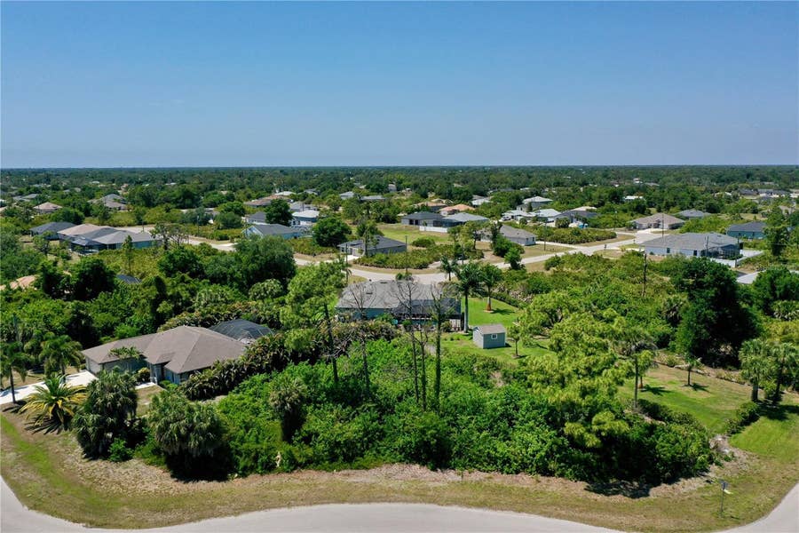 Property photo for 125 AUSTRALIAN DRIVE, Rotonda West, FL