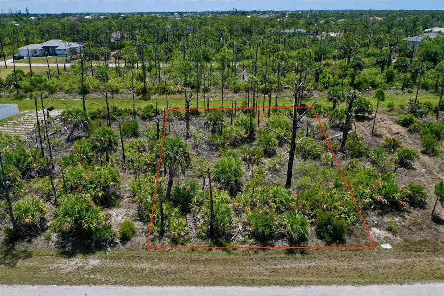 Property photo for 8228 LEAFY WAY, Port Charlotte, FL