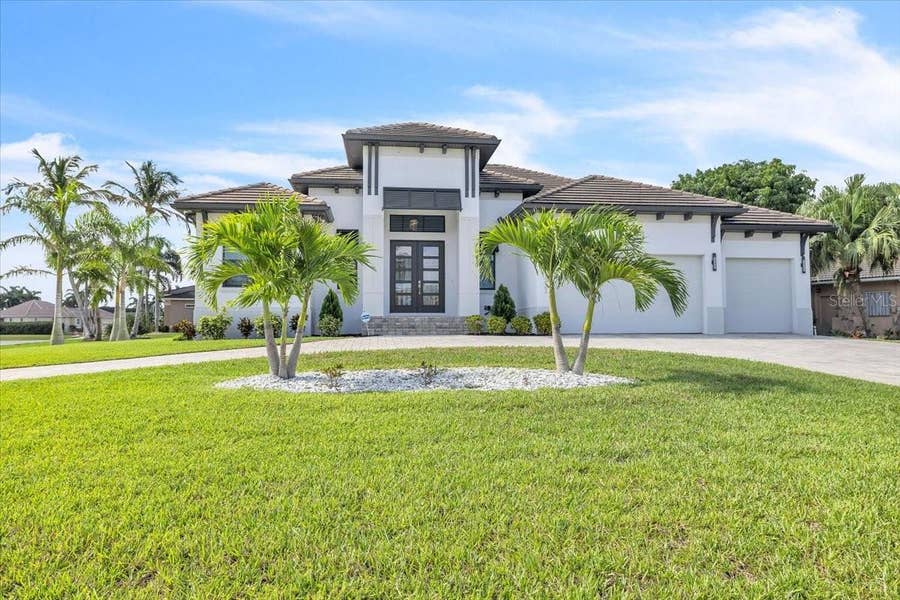 Property photo for 1323 PENGUIN COURT, Punta Gorda, FL