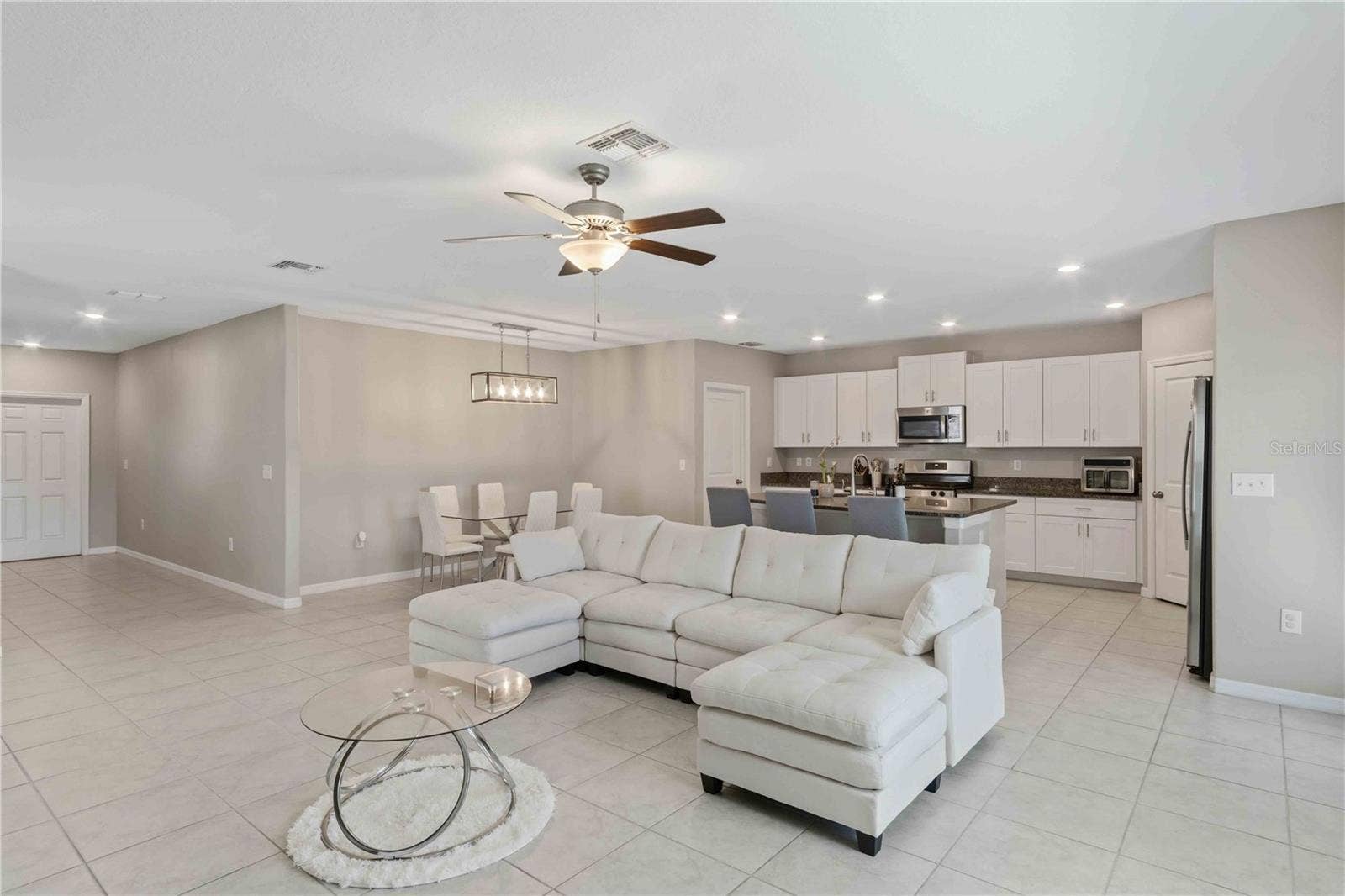 9440 LEMON DROP LOOP, Sun City Center, FL 33573