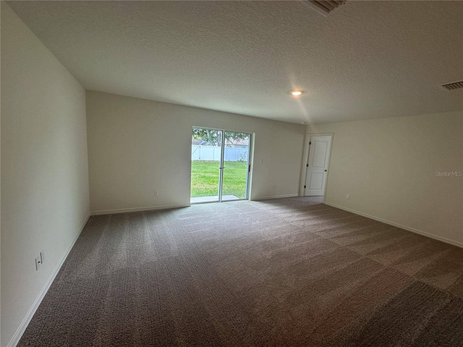 18 PICKWOOD PLACE, Palm Coast, FL 32164 18 PICKWOOD PLACE, Palm Coast, FL 32164