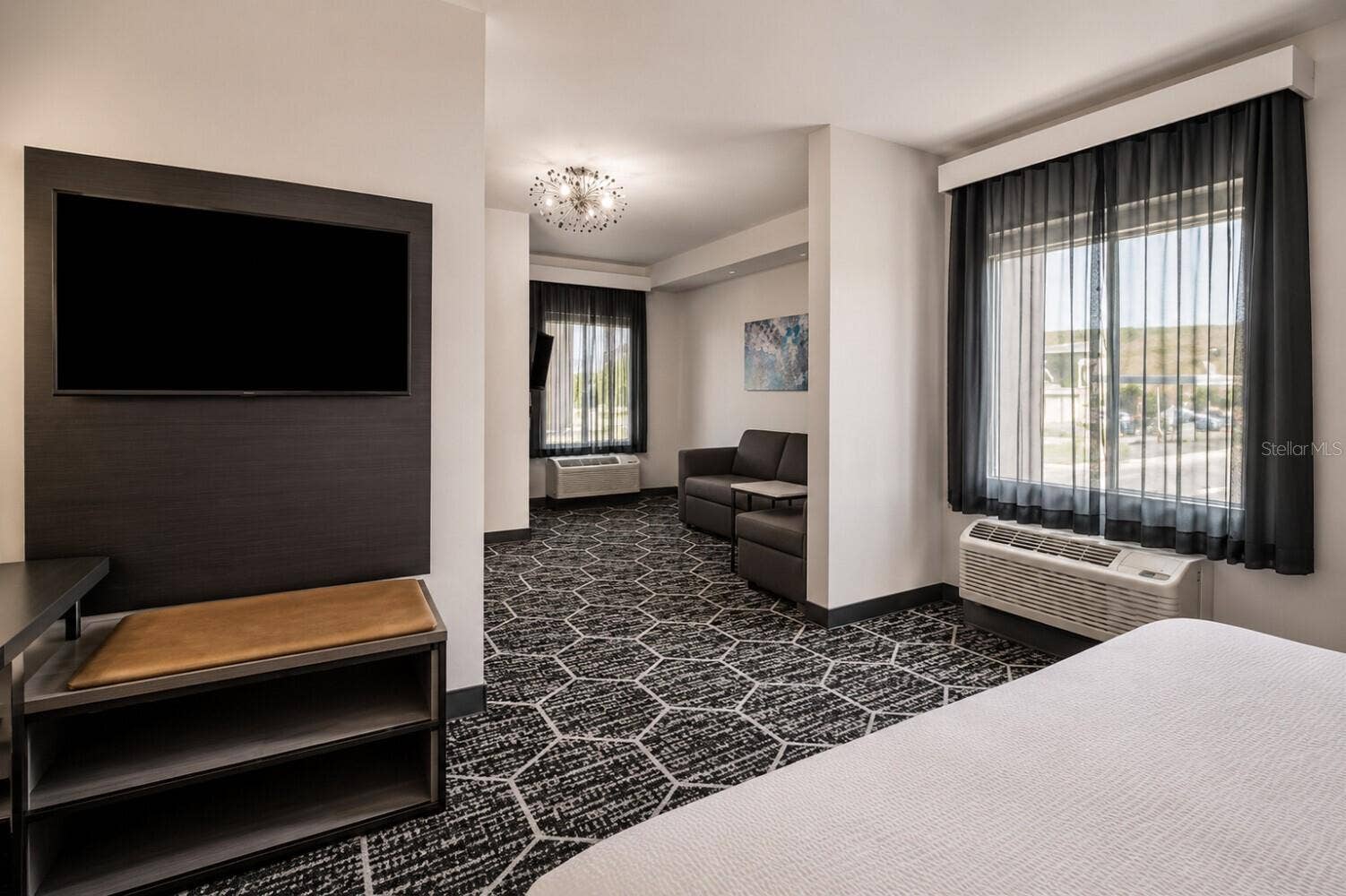 22417 HANCOCK AVENUE, Punta Gorda, FL 33980 Hotel Room