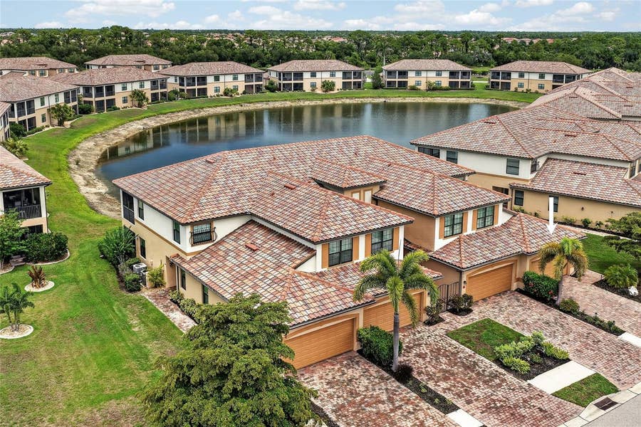 Property photo for 20151 RAGAZZA CIRCLE E, #102, Venice, FL