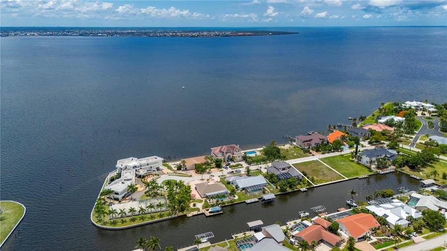 Property photo for 238 GEORGE ROAD SE, Port Charlotte, FL