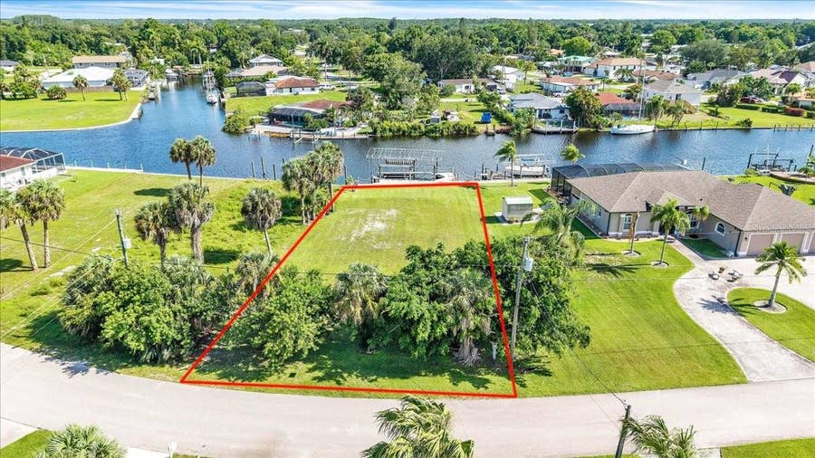 Property photo for 13425 MARQUETTE BOULEVARD, Fort Myers, FL