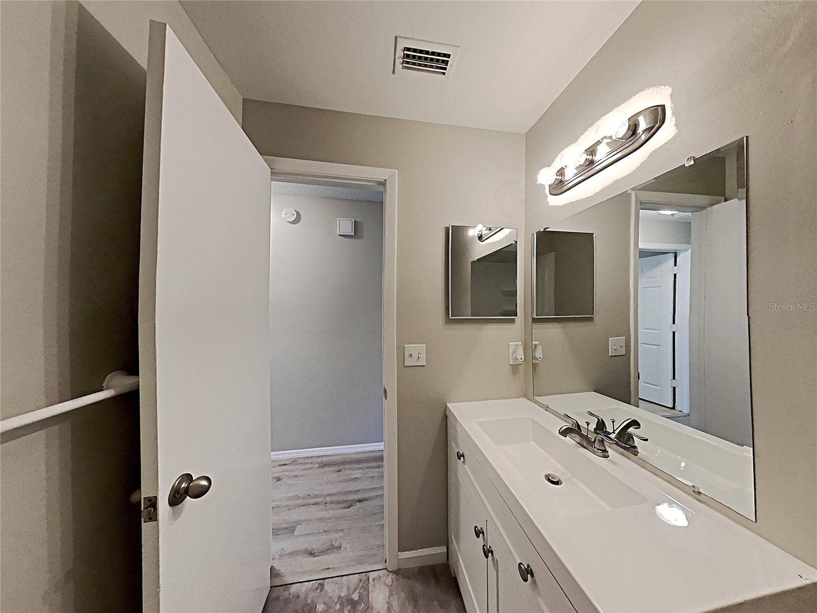 11532 BENBOW COURT, Orlando, FL 32837 11532 BENBOW COURT, Orlando, FL 32837