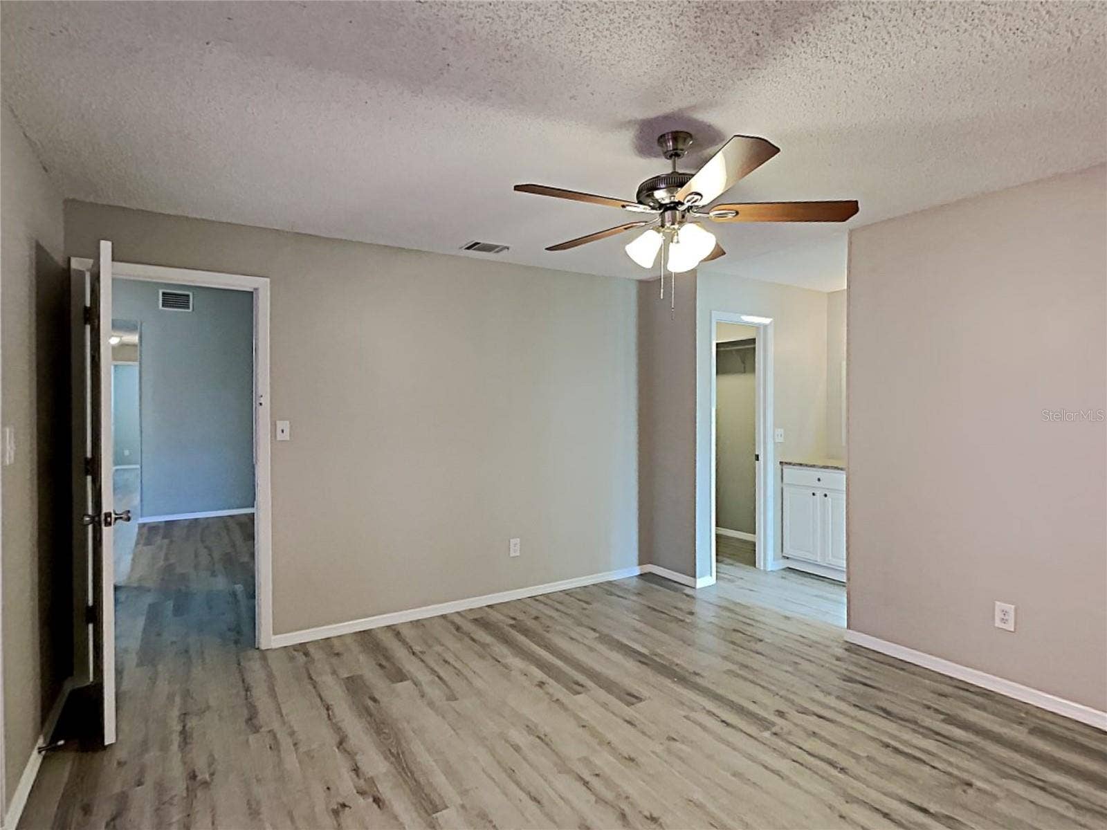 11532 BENBOW COURT, Orlando, FL 32837 11532 BENBOW COURT, Orlando, FL 32837