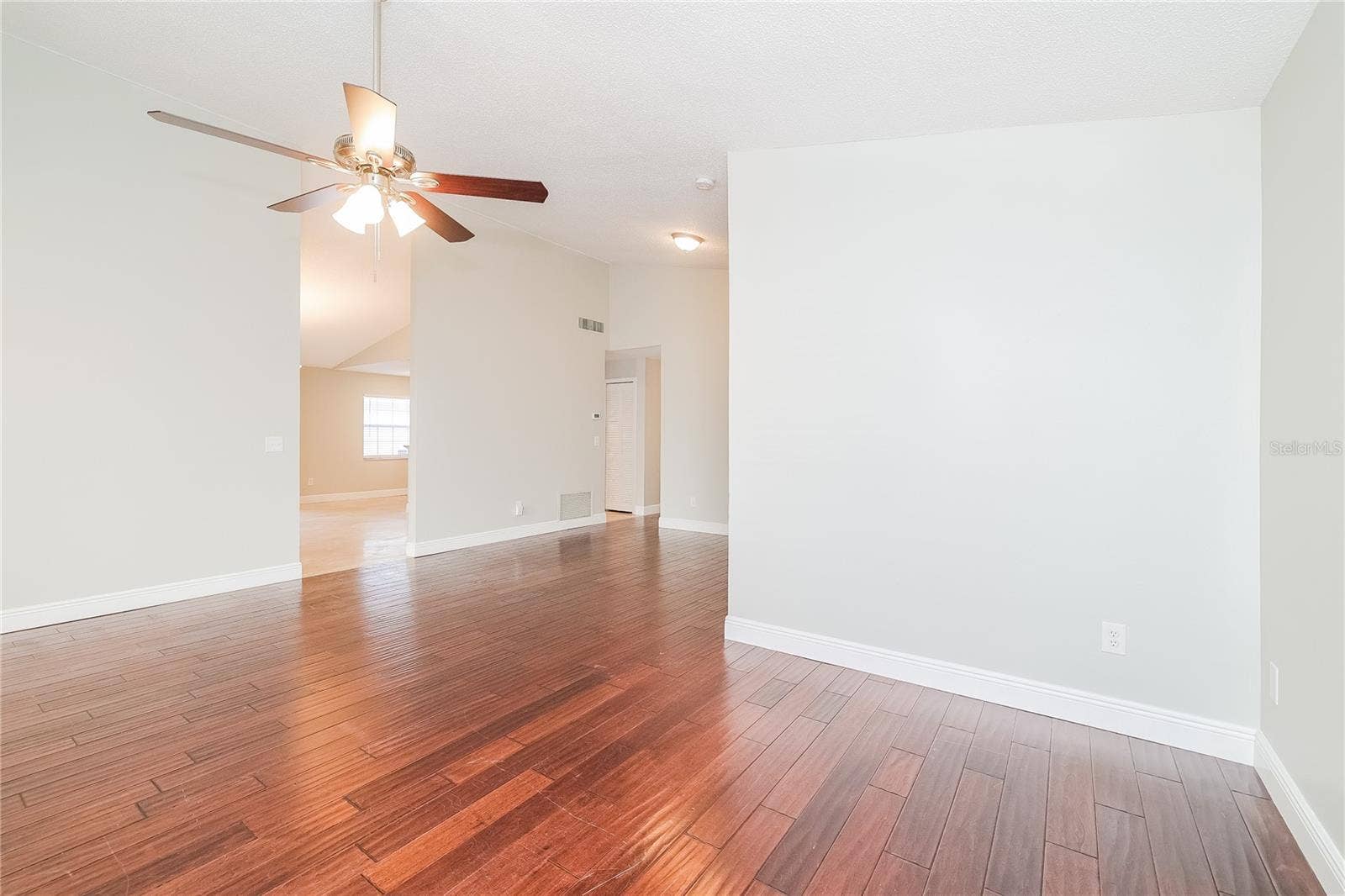 1535 LAWNDALE CIRCLE, Winter Park, FL 32792 1535 LAWNDALE CIRCLE, Winter Park, FL 32792