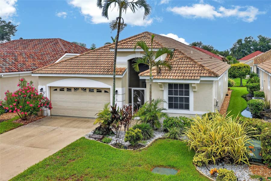 Property photo for 318 LANGHOLM DRIVE, Venice, FL
