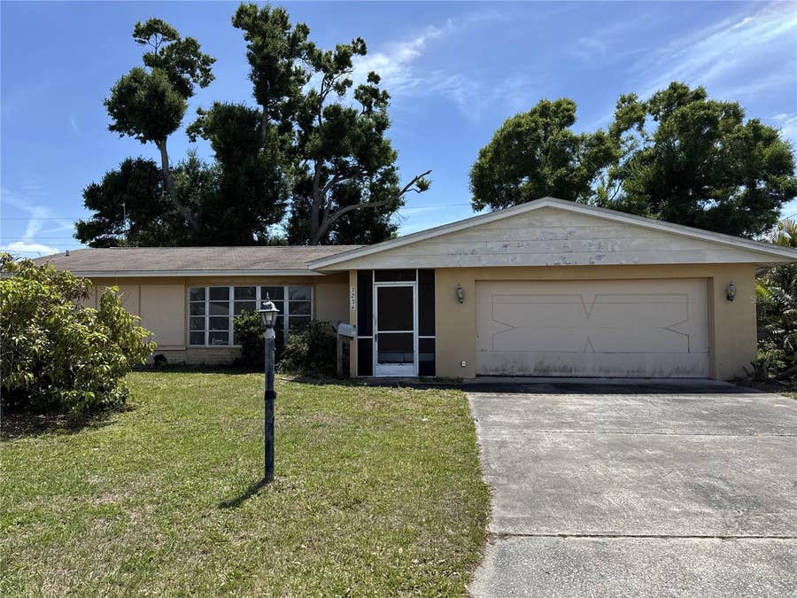 Property photo for 3234 DANTE DRIVE, Sarasota, FL