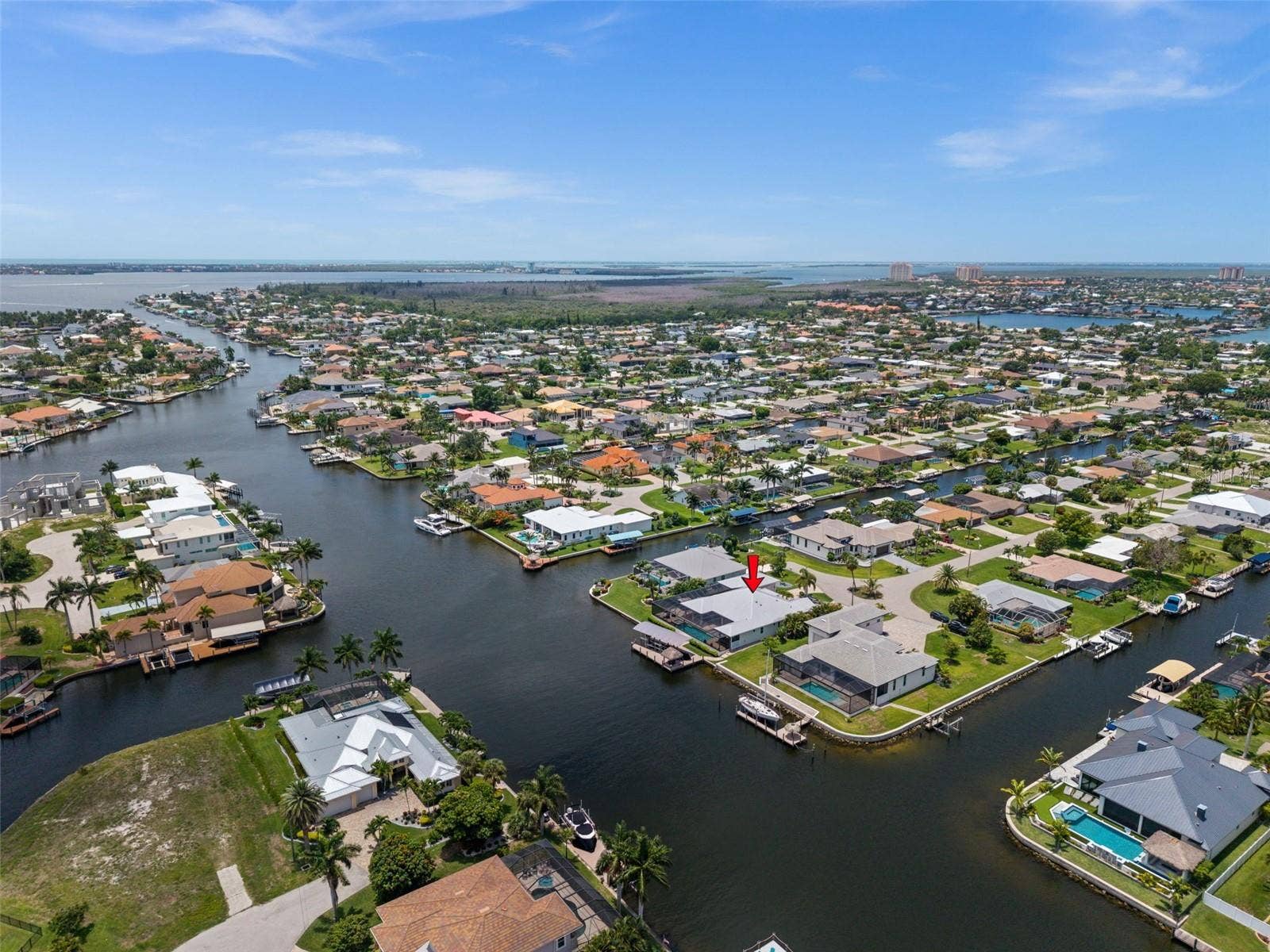 105 SW 52ND STREET, Cape Coral, FL 33914 Get to open water or restaurants in minutes by boat