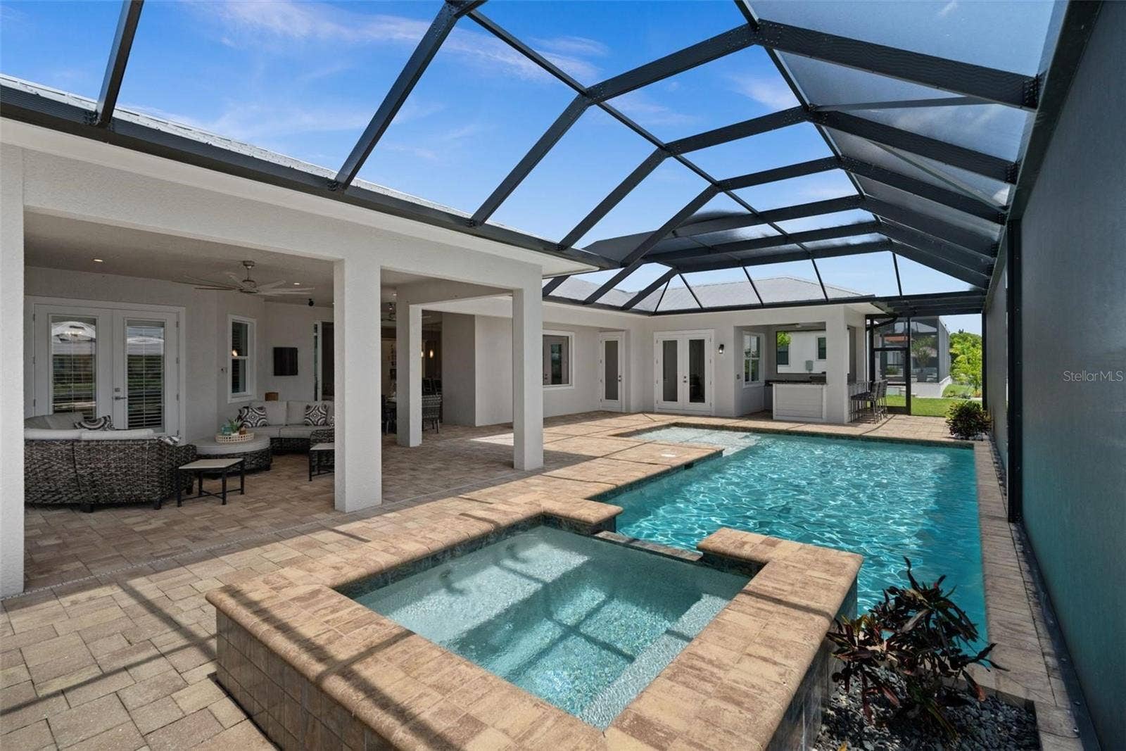 105 SW 52ND STREET, Cape Coral, FL 33914 Heated saltwater pool and spa, outdoor kitchen and huge lanai