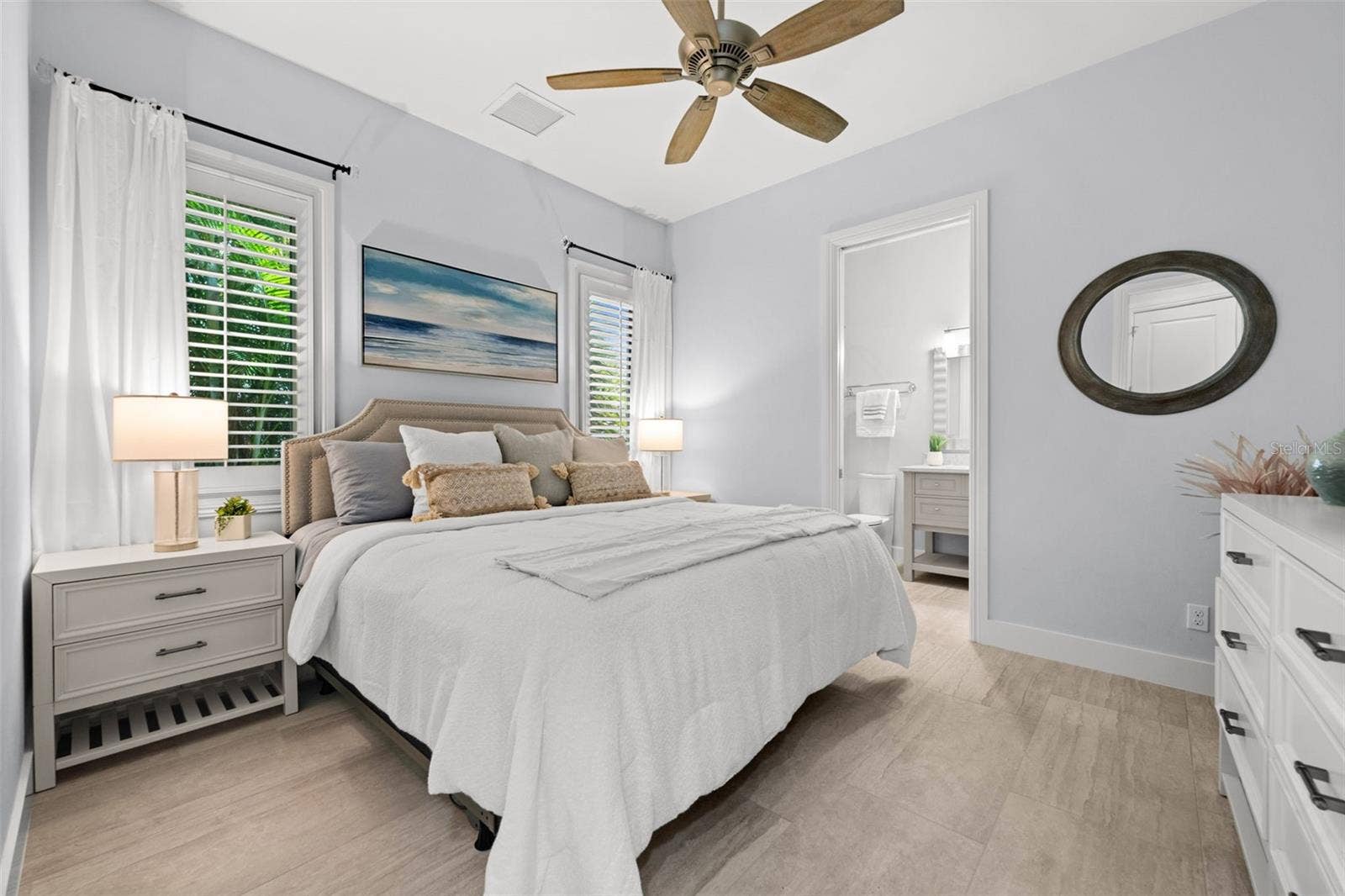 105 SW 52ND STREET, Cape Coral, FL 33914 2nd bedroom is a junior suite with ensuite bath