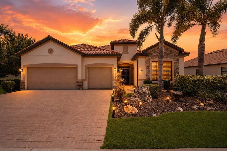 Property photo for 23551 WAVERLY CIRCLE, Venice, FL