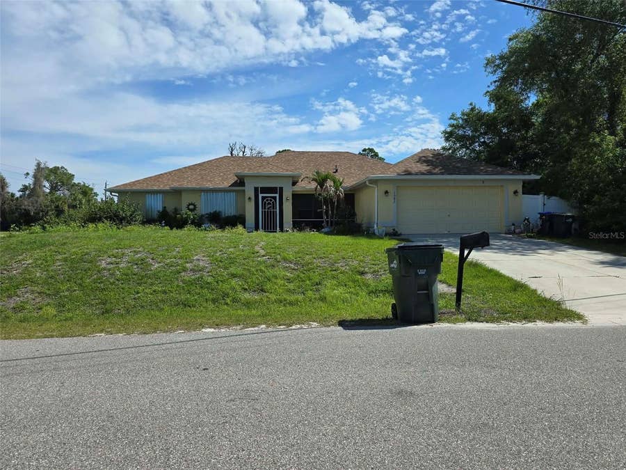 Property photo for 1982 WINSLOW LANE, North Port, FL