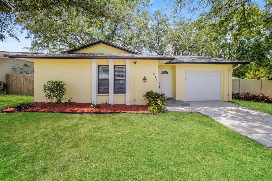Property photo for 819 GREENFIELD DRIVE, Palm Harbor, FL