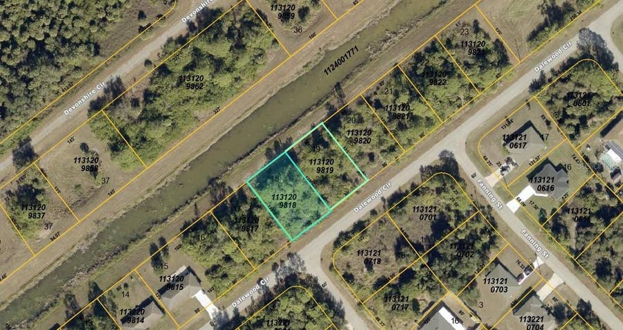 Property photo for DALEWOOD LOTS 18 & 19 CIRCLE, North Port, FL