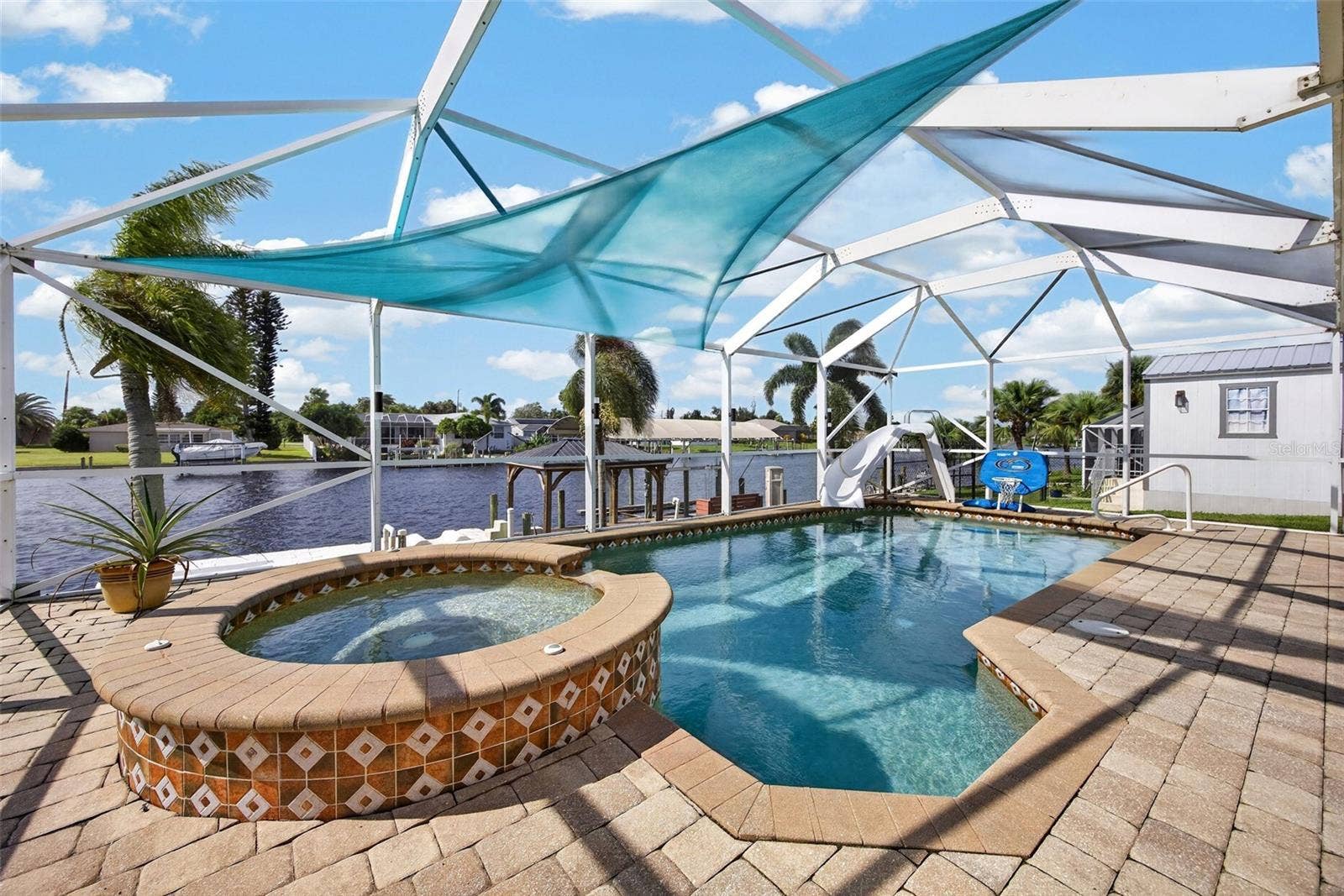 270 E TARPON BOULEVARD NW, Port Charlotte, FL 33952 270 E TARPON BOULEVARD NW, Port Charlotte, FL 33952