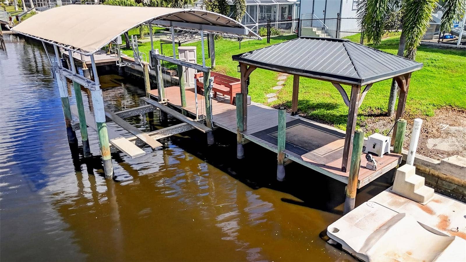 270 E TARPON BOULEVARD NW, Port Charlotte, FL 33952 270 E TARPON BOULEVARD NW, Port Charlotte, FL 33952