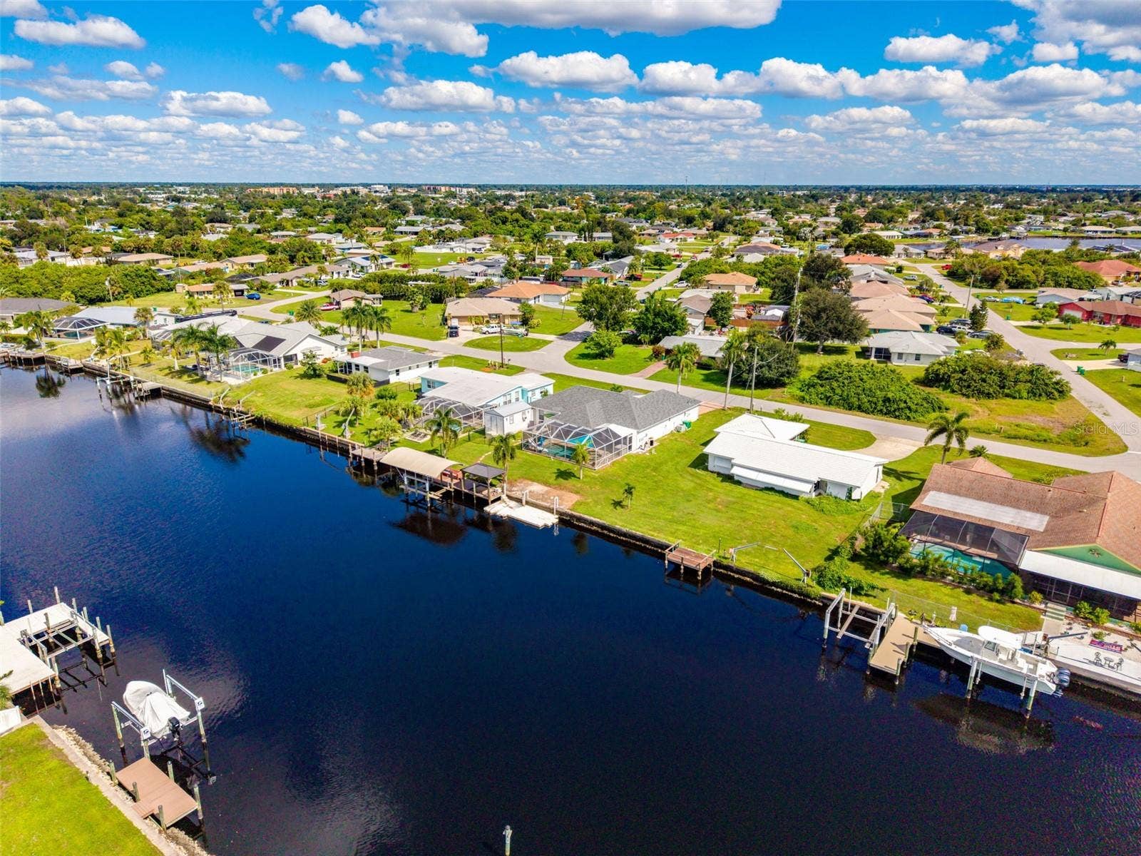 270 E TARPON BOULEVARD NW, Port Charlotte, FL 33952 270 E TARPON BOULEVARD NW, Port Charlotte, FL 33952
