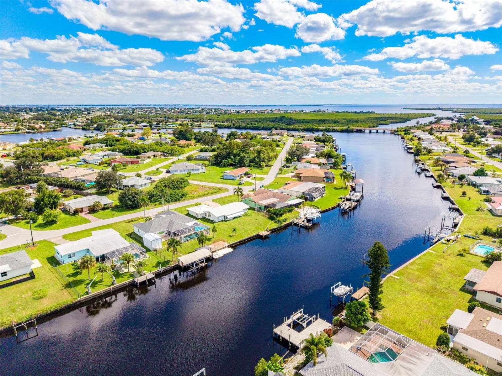 270 E TARPON BOULEVARD NW, Port Charlotte, FL 33952 270 E TARPON BOULEVARD NW, Port Charlotte, FL 33952
