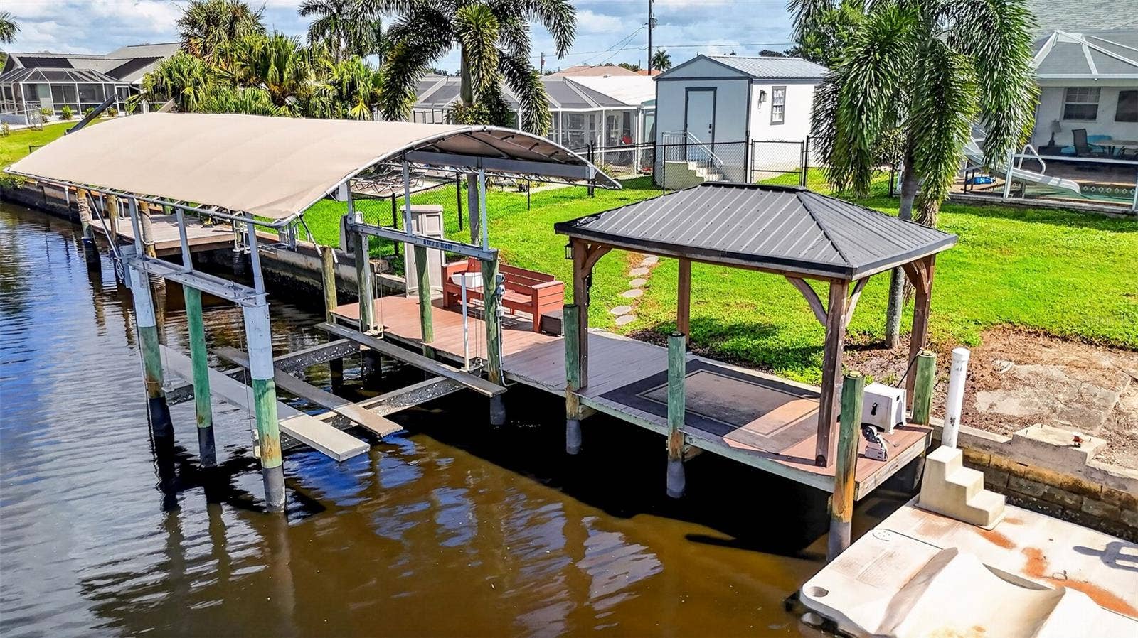 270 E TARPON BOULEVARD NW, Port Charlotte, FL 33952 270 E TARPON BOULEVARD NW, Port Charlotte, FL 33952