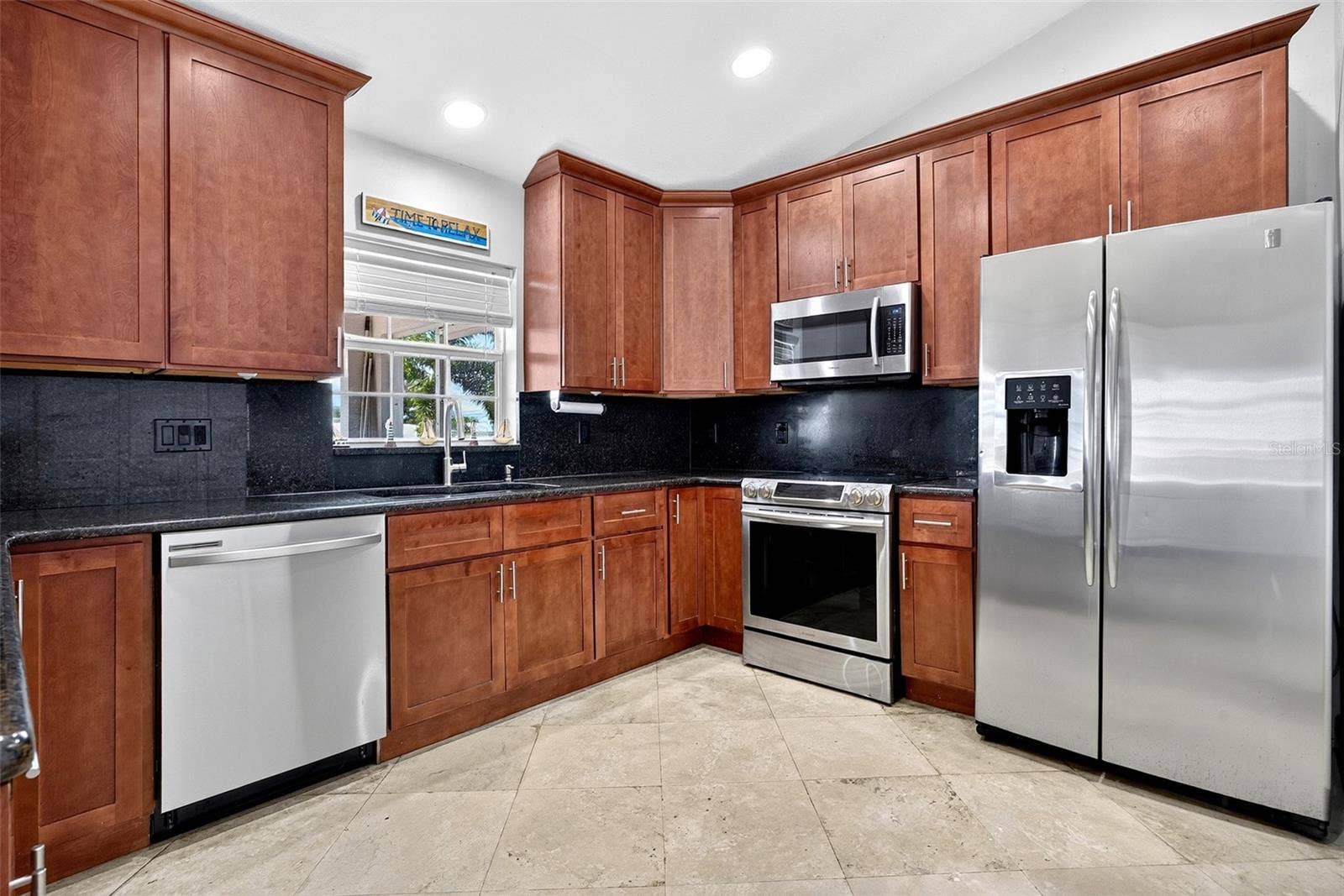 270 E TARPON BOULEVARD NW, Port Charlotte, FL 33952 270 E TARPON BOULEVARD NW, Port Charlotte, FL 33952