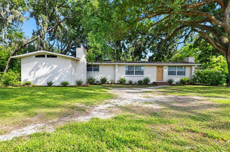 Property photo for 10109 MAIN STREET, Thonotosassa, FL
