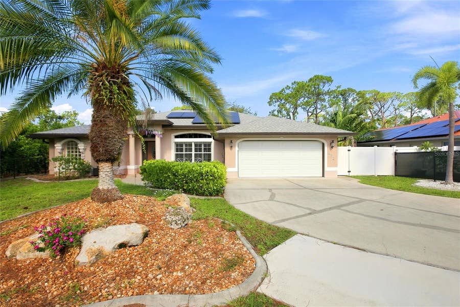 Property photo for 652 N ELM STREET, Englewood, FL