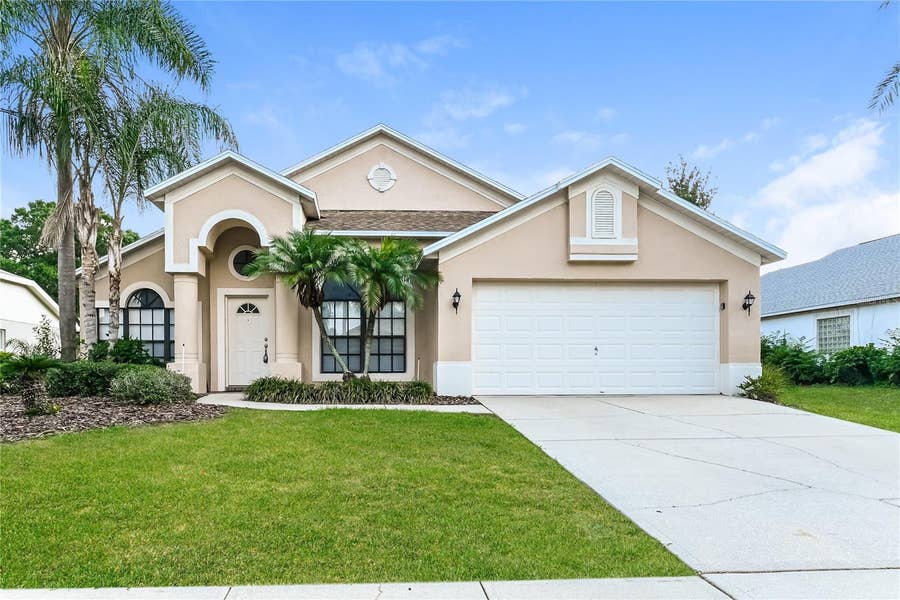 Property photo for 1914 CITRUS ORCHARD WAY, Valrico, FL
