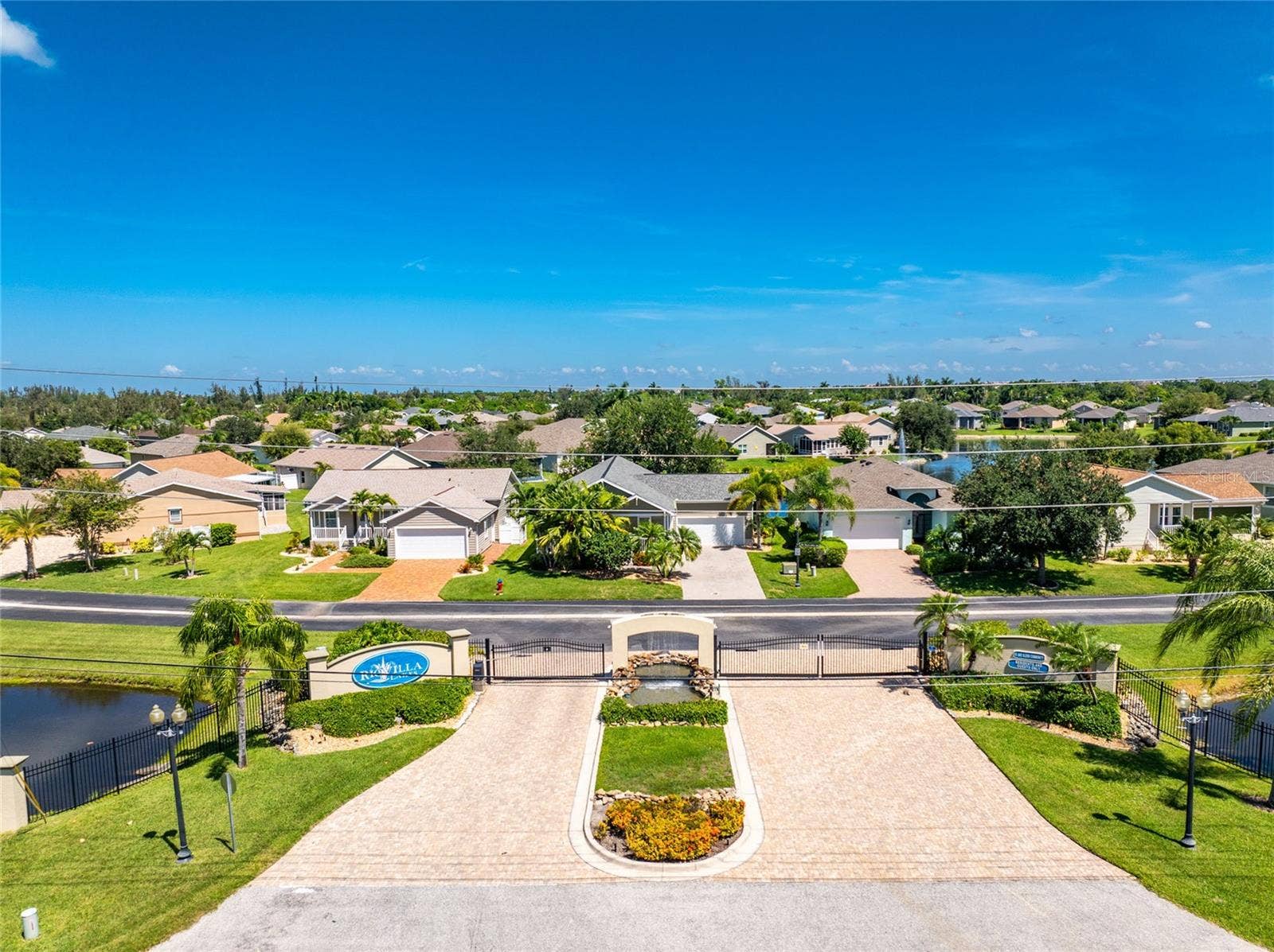 24819 RIO VILLA LAKES CIRCLE, Punta Gorda, FL 33950 24819 RIO VILLA LAKES CIRCLE, Punta Gorda, FL 33950