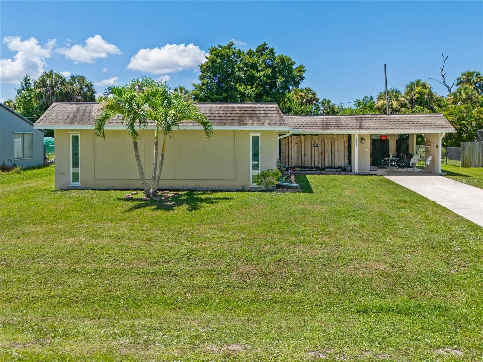 18579 ROBINSON AVENUE, Port Charlotte, FL 33948 18579 ROBINSON AVENUE, Port Charlotte, FL 33948