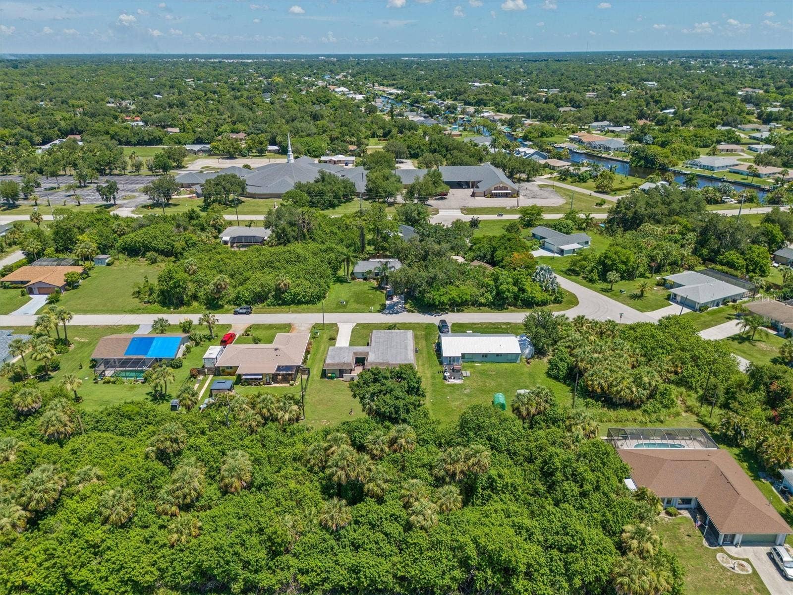 18579 ROBINSON AVENUE, Port Charlotte, FL 33948 18579 ROBINSON AVENUE, Port Charlotte, FL 33948