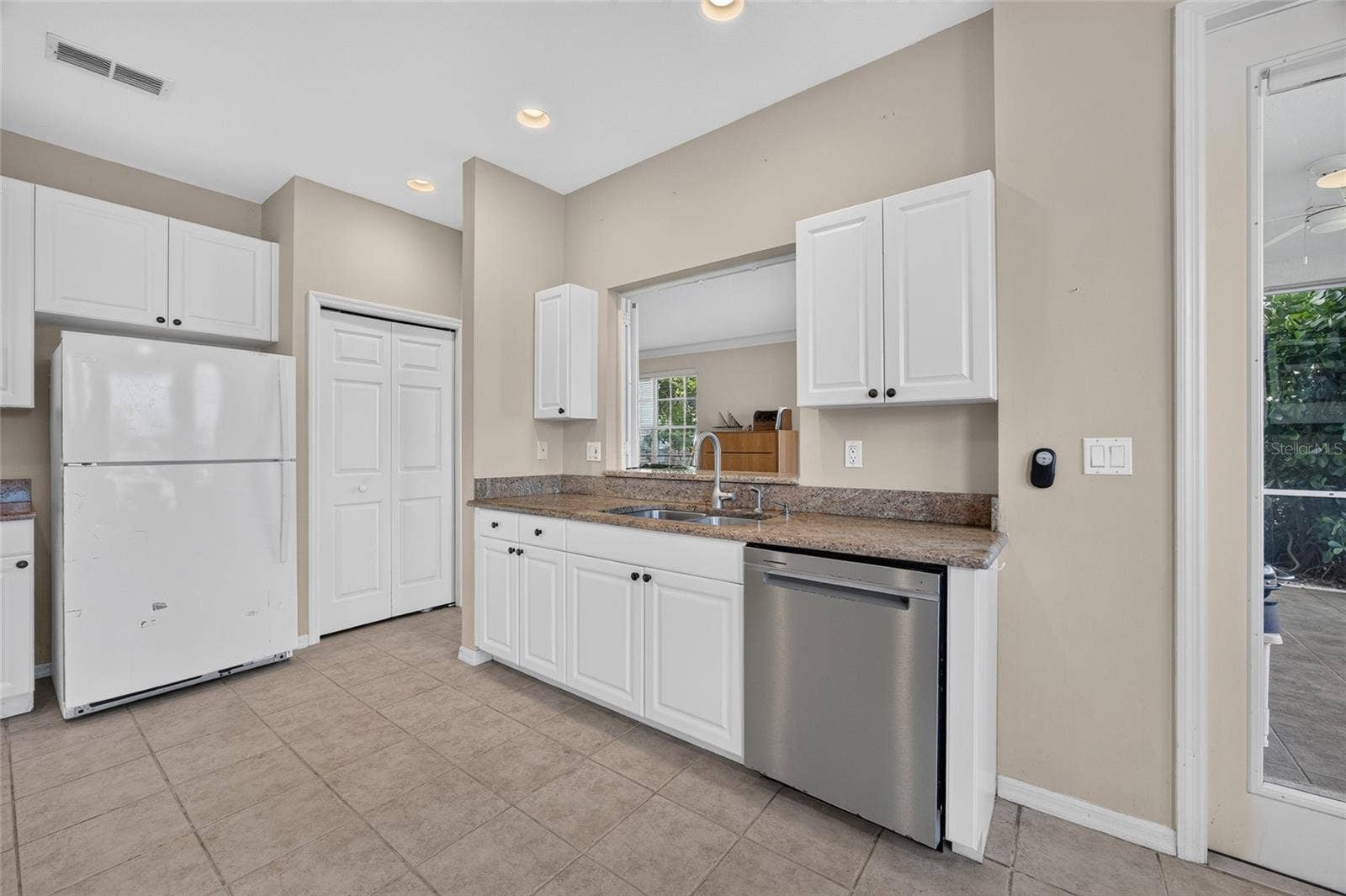 9141 LOS LAGOS COURT, #101, Bonita Springs, FL 34135 9141 LOS LAGOS COURT, #101, Bonita Springs, FL 34135