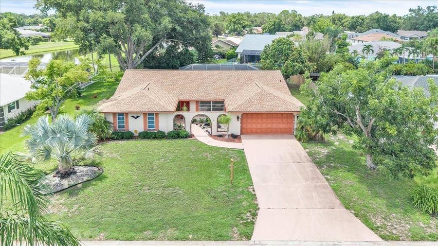Property photo for 5012 PALM AIRE DRIVE, Sarasota, FL