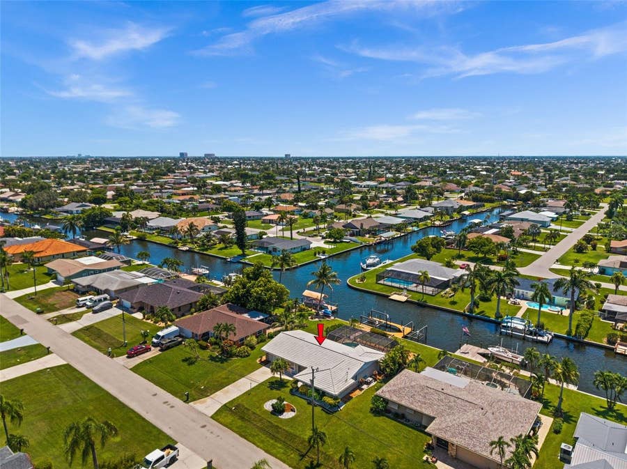 Property photo for 4102 SE 1ST PLACE, Cape Coral, FL