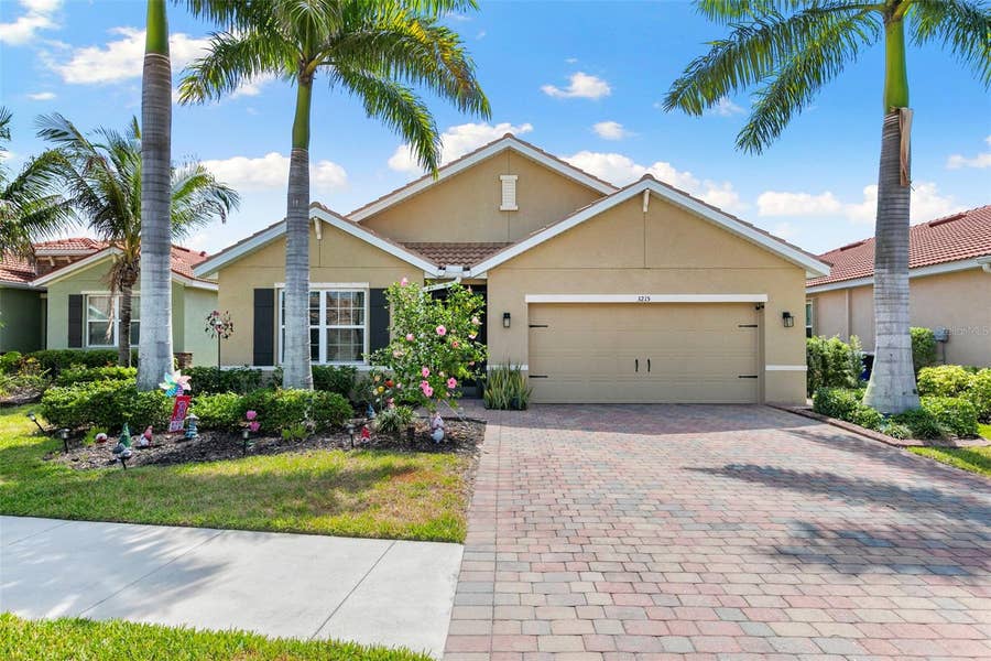Property photo for 3215 BIRCHIN LANE, Fort Myers, FL